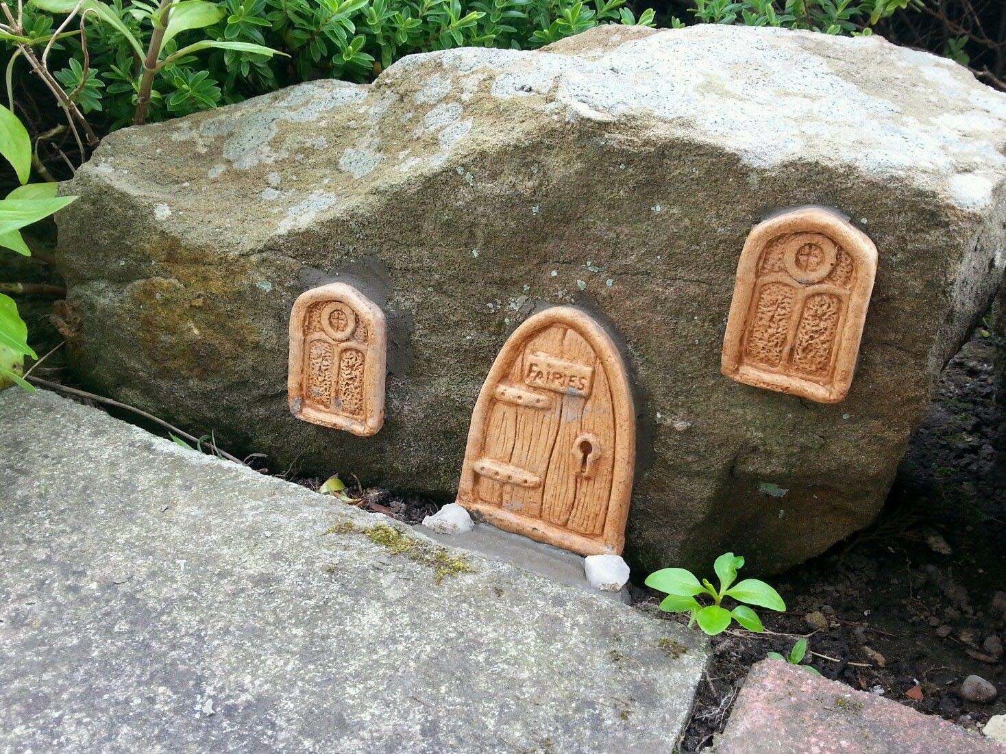 Miniature Garden Fairy Door | Garden Design Ideas