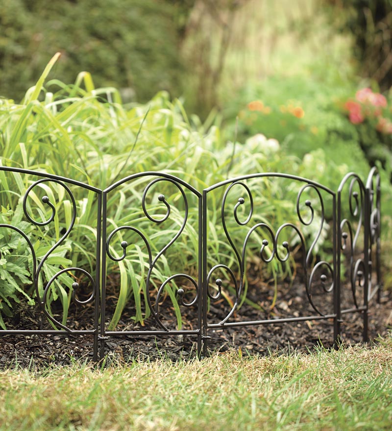 Decorative Garden Border Fencing For Beautiful Lawns | Garden Design Ideas